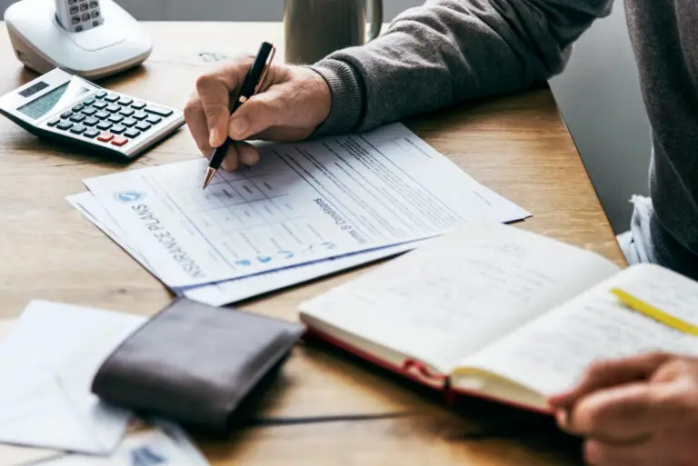 How to Claim Term Insurance After a Policyholder’s Death?